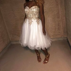 Beautiful dress for sell